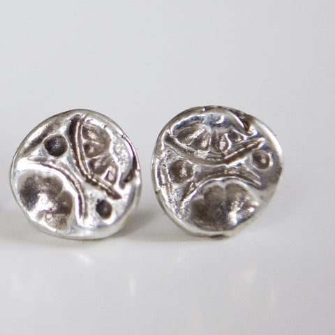 BUTTON IMPRINTED STUDS {silver}