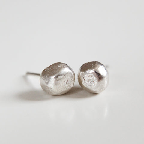 NUGGET STUDS silver